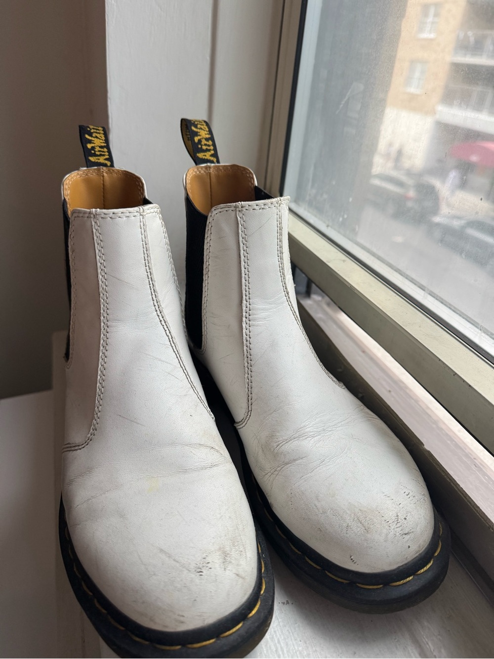 Dr. Martens Chelsea Boot